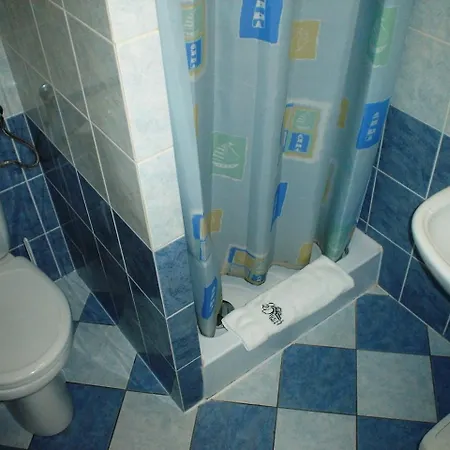 Schaumannuv Dvur 3*